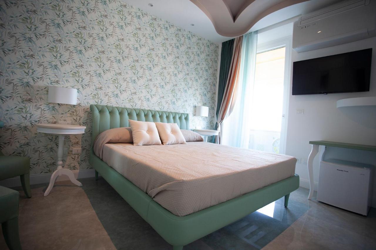 Cavalieri D'Oro Luxury House Hotel Anzio Eksteriør billede
